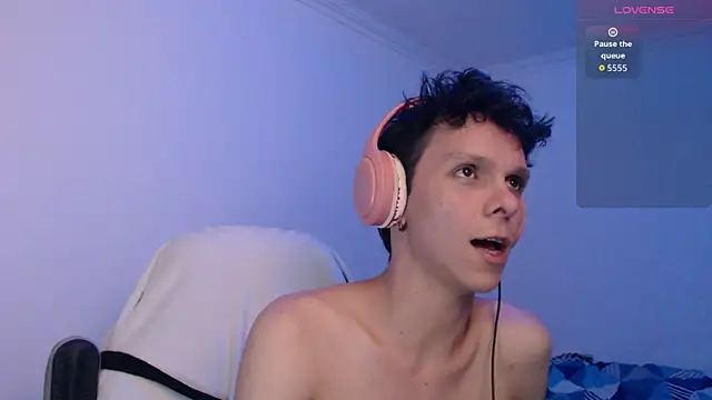 bryamado69 online show from 04/17/26, 03:42