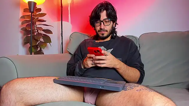 Ackerman Eren  online show from 11/14/25, 05:44