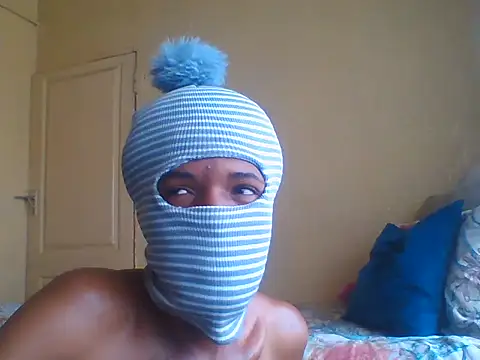 Snapshot of Kem_Secrets chatting on 04/07/26, 01:11 Kem Secrets online show from 04/07/26, 01:11