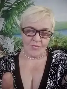 VioletSweet566 online show from 12/06/24, 11:03