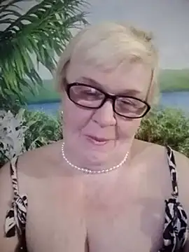 VioletSweet566 online show from 01/23/25, 04:59