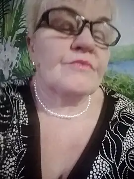 VioletSweet566 online show from 02/09/25, 08:34