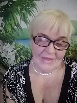 VioletSweet566 online show from 02/11/25, 07:16