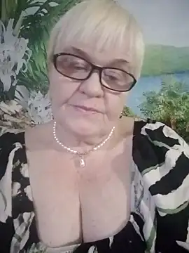 VioletSweet566 online show from 02/15/25, 02:44