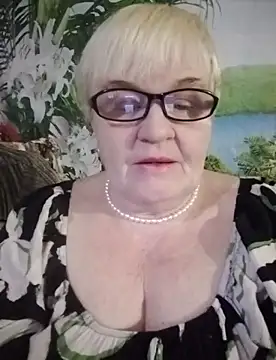 VioletSweet566 online show from 02/22/25, 04:40