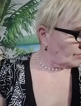 VioletSweet566 online show from 02/27/25, 03:05