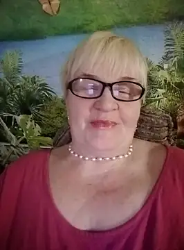 VioletSweet566 online show from 02/27/25, 08:20