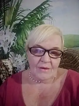 VioletSweet566 online show from 03/03/25, 08:54