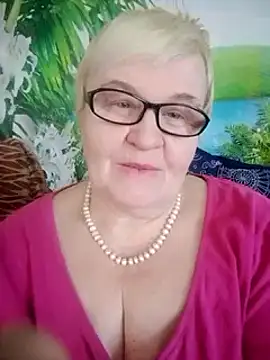 VioletSweet566 online show from 03/08/25, 10:54