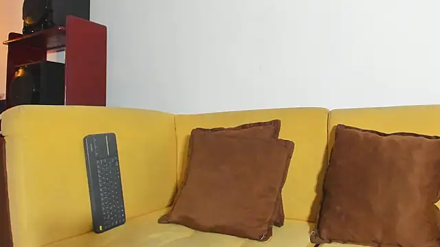 Snapshot of Adam_Byker chatting on 01/03/25, 09:58 Adam Byker online show from 01/03/25, 09:58