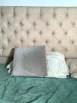 Snapshot of Adam_Byker chatting on 09/17/25, 11:12 Adam Byker online show from 09/17/25, 11:12