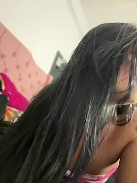 Laura fernandezII online show from 02/26/25, 01:21