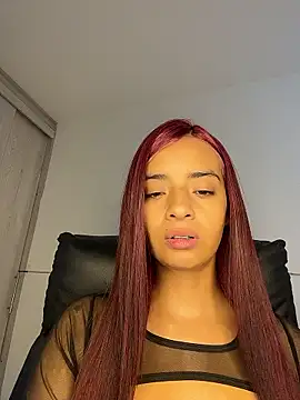 Laura fernandezII online show from 01/11/26, 06:57