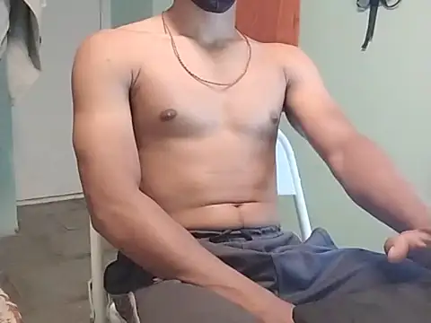 Snapshot of vicky0805 chatting on 03/19/25, 10:11 vicky0805 online show from 03/19/25, 10:11