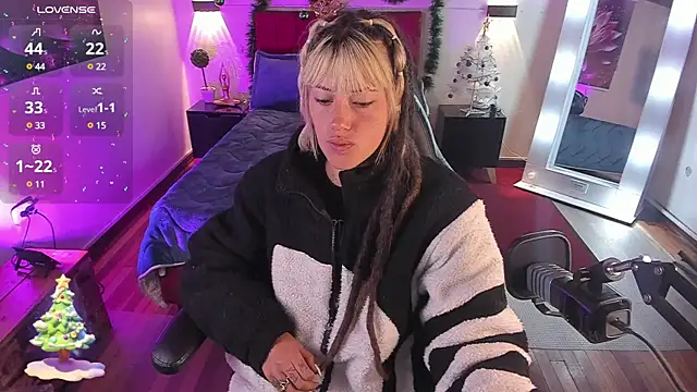  sharlotte777 online show from 01/03/25, 01:25