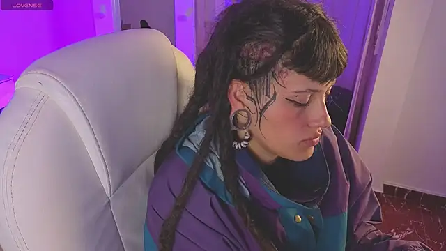  sharlotte777 online show from 03/07/26, 05:15