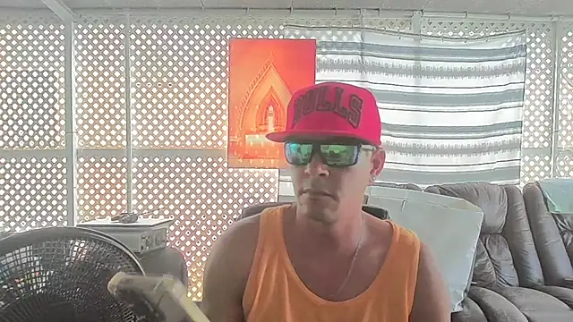 cubano1082 online show from 07/08/26, 04:33