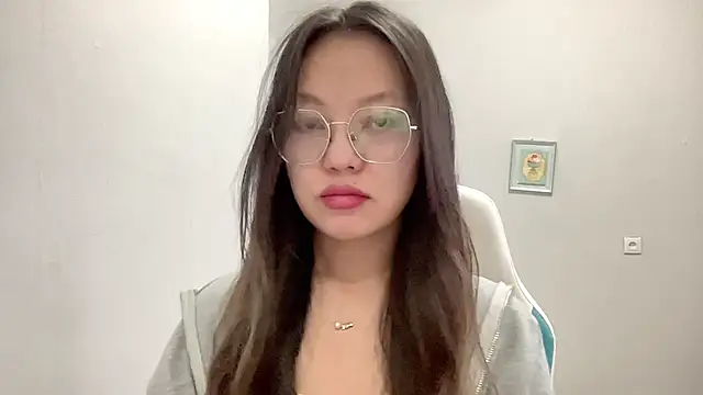 Risalynn online show from 01/29/25, 02:40