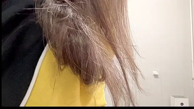 Risalynn online show from 02/28/25, 03:04