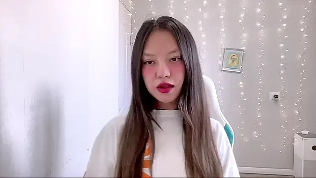 Risalynn online show from 03/13/25, 07:20