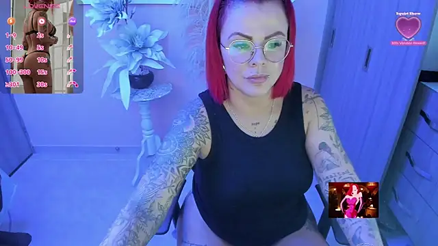 Snapshot of KAROL_MILF chatting on 05/05/26, 12:07 KAROL MILF online show from 05/05/26, 12:07