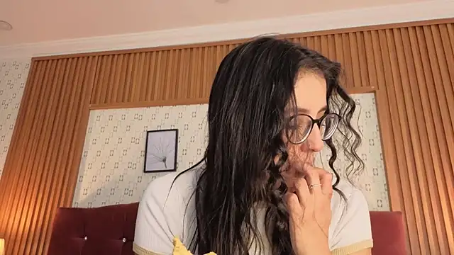 Princess Violett online show from 05/06/26, 02:33