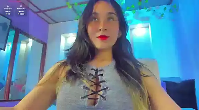 Snapshot of juliieta_love chatting on 02/08/25, 07:59 juliieta love online show from 02/08/25, 07:59