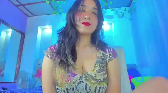 Snapshot of juliieta_love chatting on 02/10/25, 08:00 juliieta love online show from 02/10/25, 08:00
