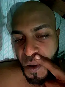 islandvybee55 online show from 09/15/25, 06:57