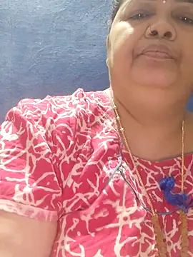 Snapshot of tamilthanushri chatting on 05/06/26, 08:52 tamilthanushri online show from 05/06/26, 08:52