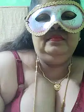 Snapshot of tamilthanushri chatting on 06/30/26, 02:29 tamilthanushri online show from 06/30/26, 02:29