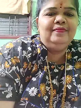 Snapshot of tamilthanushri chatting on 07/18/26, 10:02 tamilthanushri online show from 07/18/26, 10:02