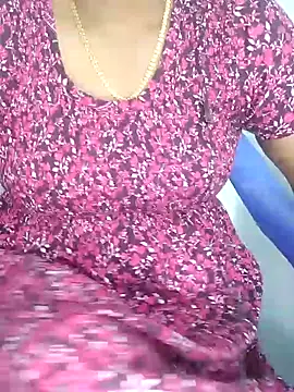 Snapshot of Jasikatamil chatting on 01/12/25, 05:33 Jasikatamil online show from 01/12/25, 05:33