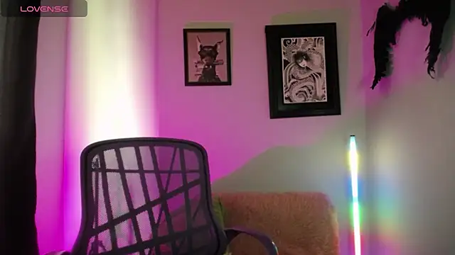 Snapshot of kim_jeins11 chatting on 09/11/25, 05:35 kim jeins11 online show from 09/11/25, 05:35