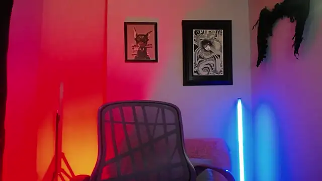 Snapshot of kim_jeins11 chatting on 10/01/25, 11:55 kim jeins11 online show from 10/01/25, 11:55