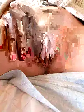 Snapshot of Ladykiss833 chatting on 03/10/26, 02:22 Ladykiss833 online show from 03/10/26, 02:22