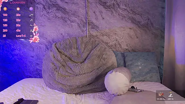 GabrielaGreco online show from 12/03/24, 09:34