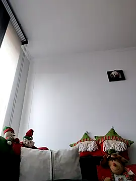 Latiinvenushot online show from 12/21/25, 01:18