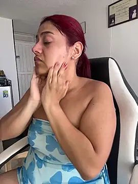 Aprilsmith2 online show from 12/05/24, 03:06