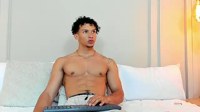 Dominick star online show from 12/13/24, 04:00