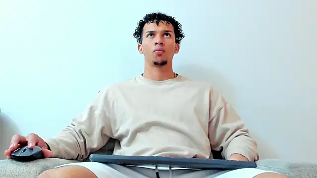 Dominick star online show from 01/18/25, 03:53