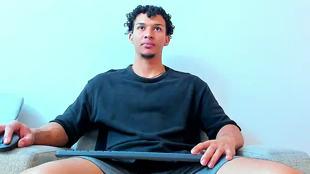 Dominick star online show from 01/19/25, 05:05