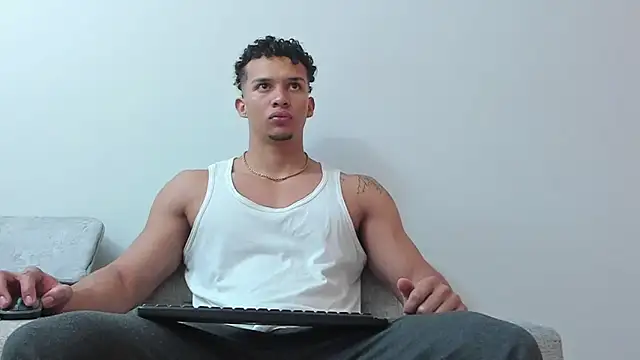 Dominick star online show from 02/14/25, 04:58