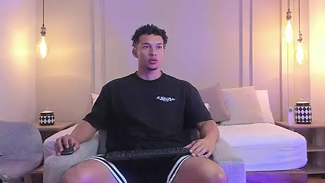 Dominick star online show from 03/04/25, 05:00