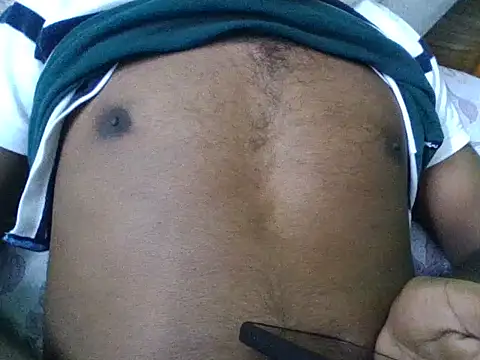 Snapshot of bangalorebulli chatting on 12/02/25, 05:52 bangalorebulli online show from 12/02/25, 05:52