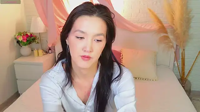 Snapshot of CarrieAmber chatting on 10/22/25, 01:55 CarrieAmber online show from 10/22/25, 01:55