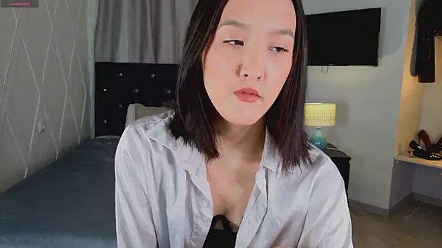 Snapshot of CarrieAmber chatting on 03/31/26, 02:17 CarrieAmber online show from 03/31/26, 02:17