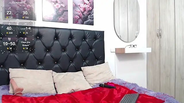 Snapshot of abigail_f00x chatting on 04/23/26, 12:40 abigail f00x online show from 04/23/26, 12:40