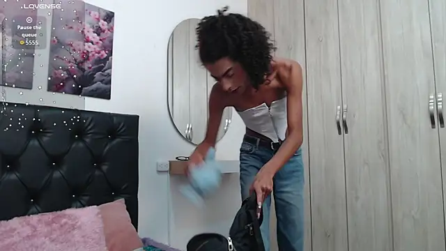 Snapshot of abigail_f00x chatting on 04/25/26, 12:41 abigail f00x online show from 04/25/26, 12:41