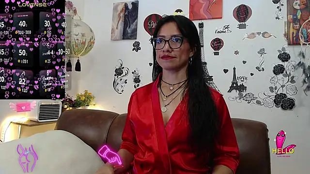 Snapshot of FernandaEloisa chatting on 02/20/25, 02:24 FernandaEloisa online show from 02/20/25, 02:24